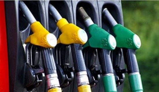 Guvernul a respins inițiativa de reducere a cotelor accizelor la combustibil