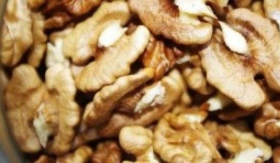 Молдавские орехи продаются в магазинах Франции